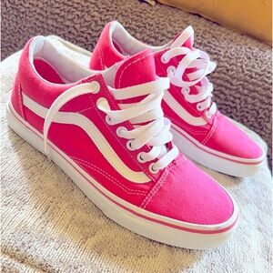 Vans Old Skool Off The Wall Ladies Pink Size 8